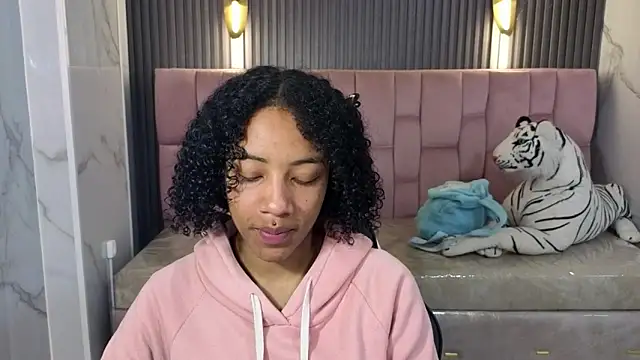 Violeth b online show from 01-15-26, 12:54