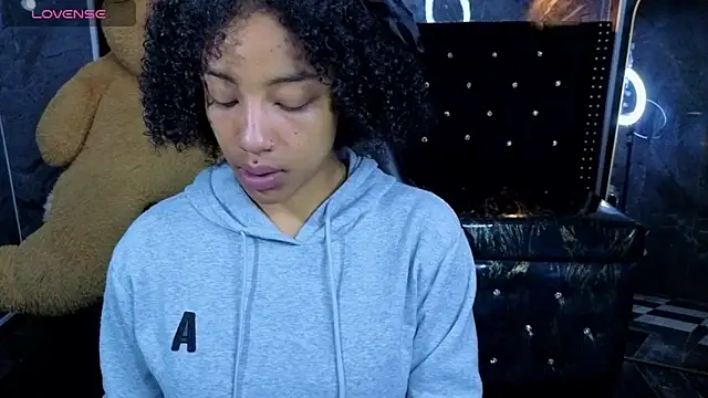 Violeth b online show from 03-23-26, 01:04