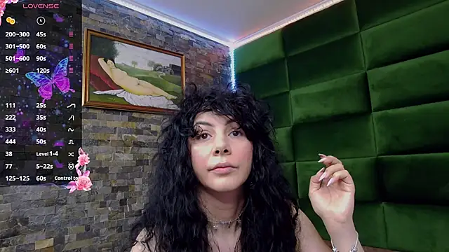 Snapshot of SelenSummer chatting on 04-05-26, 03:47 SelenSummer online show from 04-05-26, 03:47