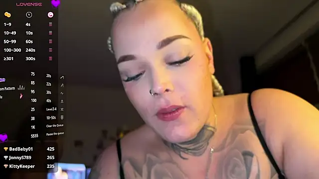 Snapshot of elina_may chatting on 02-28-25, 09:33 elina may online show from 02-28-25, 09:33