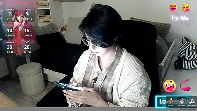 LisandreLaVenale online show from 12-13-24, 09:20