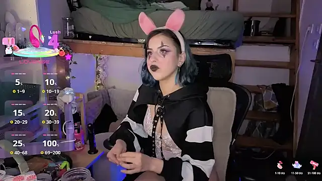 LisandreLaVenale online show from 04-04-26, 09:34