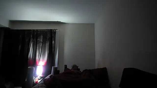 Snapshot of RickStone51 chatting on 09-28-25, 05:13 RickStone51 online show from 09-28-25, 05:13