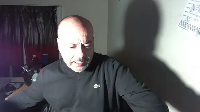 Snapshot of RickStone51 chatting on 02-09-26, 01:31 RickStone51 online show from 02-09-26, 01:31