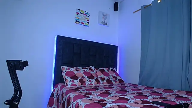 IssabellaLopez online show from 03-18-26, 03:15