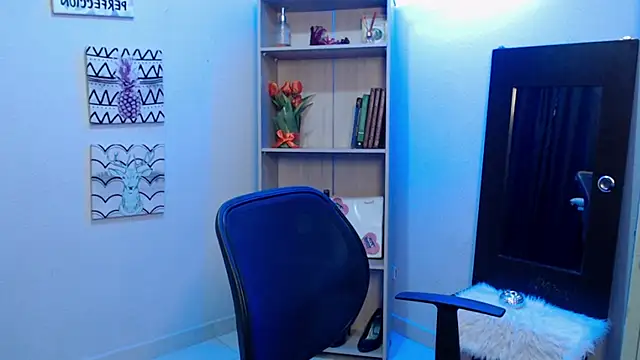 Snapshot of Jeam_hot chatting on 02-02-25, 04:32 Jeam hot online show from 02-02-25, 04:32