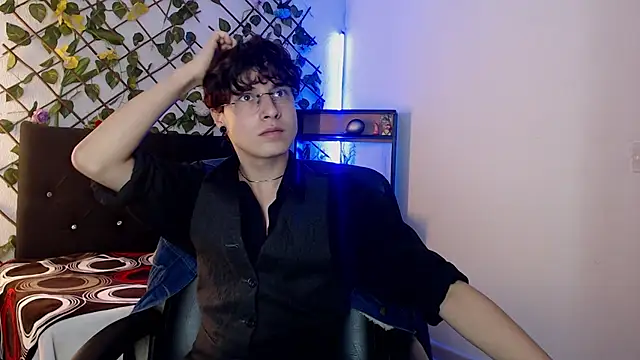 Snapshot of Jeam_hot chatting on 12-19-25, 09:55 Jeam hot online show from 12-19-25, 09:55