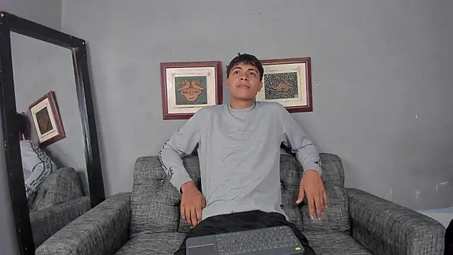 dafnezahiraa  online show from 12-03-24, 09:01