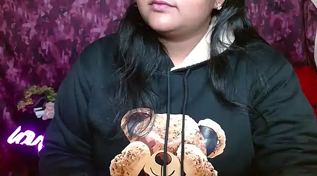 Snapshot of Naughty_Ayesha1 chatting on 01-02-25, 07:12 Naughty Ayesha1 online show from 01-02-25, 07:12