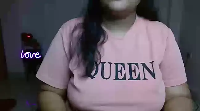 Snapshot of Naughty_Ayesha1 chatting on 03-02-25, 03:37 Naughty Ayesha1 online show from 03-02-25, 03:37