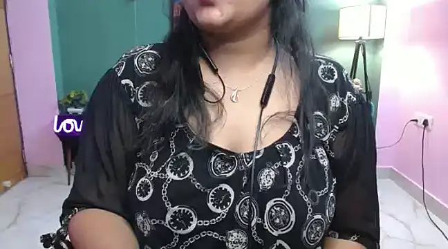 Snapshot of Naughty_Ayesha1 chatting on 03-10-25, 10:37 Naughty Ayesha1 online show from 03-10-25, 10:37
