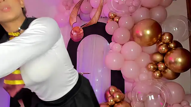 Alaia Love77 online show from 02-02-25, 12:51