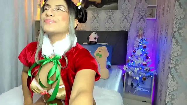 Alaia Love77 online show from 12-14-25, 11:09