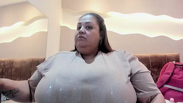 Snapshot of Alisson_am chatting on 06-19-26, 11:36 Alisson am online show from 06-19-26, 11:36