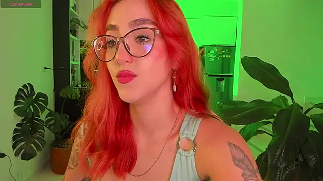 MelodieRoy online show from 04-11-26, 02:38