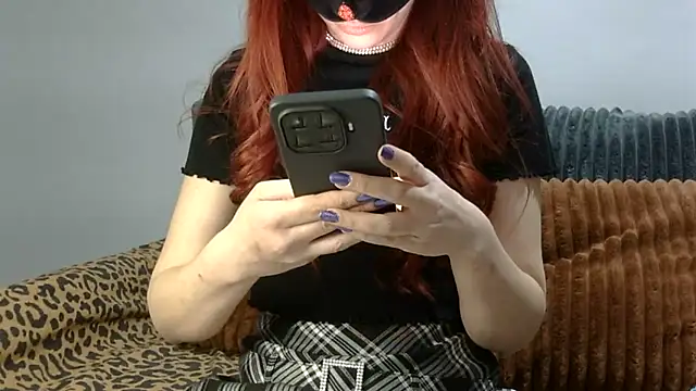 Snapshot of DiamondAssCeyda chatting on 12-15-25, 09:19 DiamondAssCeyda online show from 12-15-25, 09:19