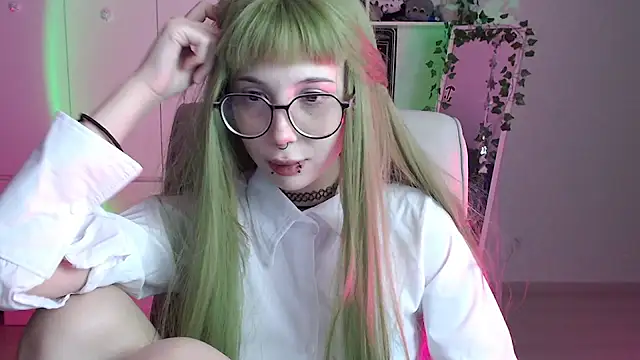 Snapshot of MoriHorri chatting on 03-12-25, 02:52 MoriHorri online show from 03-12-25, 02:52