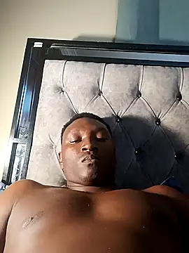 Snapshot of Elchicomiel chatting on 01-04-25, 02:03 Elchicomiel online show from 01-04-25, 02:03