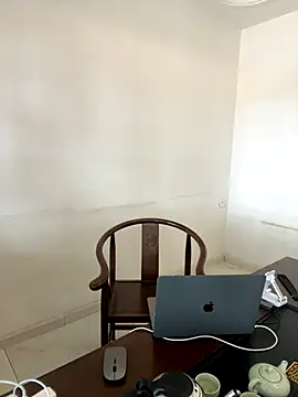 ShaoZian 1 online show from 10-19-25, 03:18