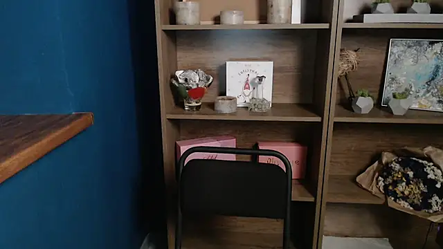 Your Jessy online show from 02-02-25, 01:08