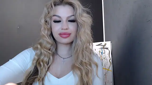 Snapshot of Your_Jessy chatting on 07-14-26, 01:39 Your Jessy online show from 07-14-26, 01:39