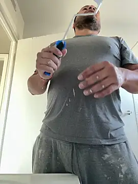 Snapshot of elamante03 chatting on 12-12-24, 06:31 elamante03 online show from 12-12-24, 06:31