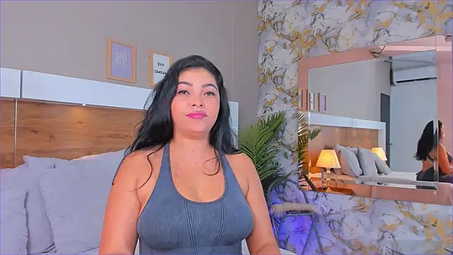 EmaBakker online show from 11-16-25, 12:33