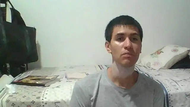 Snapshot of Sexylatin64 chatting on 03-30-26, 02:12 Sexylatin64 online show from 03-30-26, 02:12