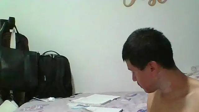 Snapshot of Sexylatin64 chatting on 04-01-26, 01:41 Sexylatin64 online show from 04-01-26, 01:41