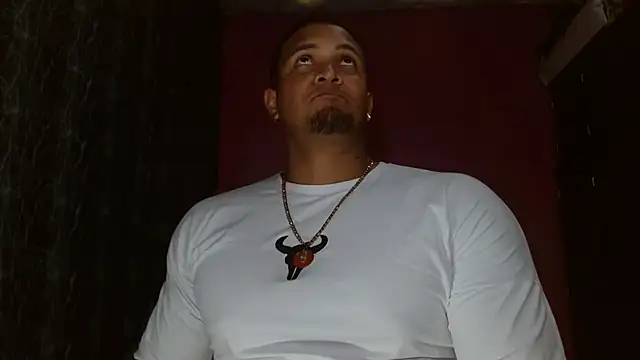 Snapshot of Jordan_fit chatting on 11-24-25, 02:44 Jordan fit online show from 11-24-25, 02:44