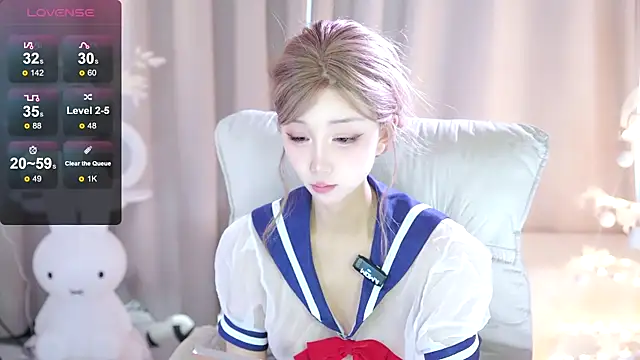 UUKiss  online show from 03-16-25, 02:10