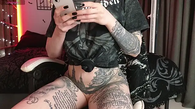 Devil s bride online show from 04-14-26, 05:41