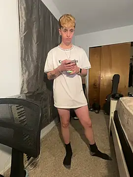 twentywithafelonyy online show from 01-12-25, 01:05