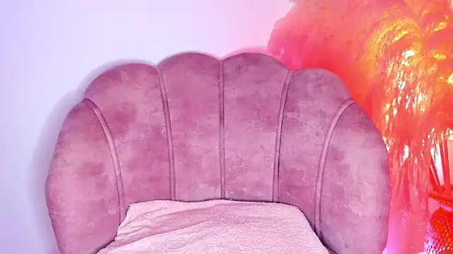 amelie murphy  online show from 02-01-25, 01:02