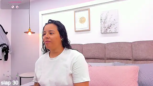 Dilan y Mia online show from 03-09-25, 11:25