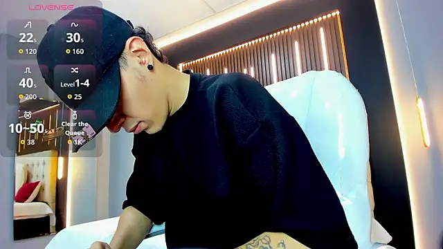 Lobo 17  online show from 02-17-26, 03:36