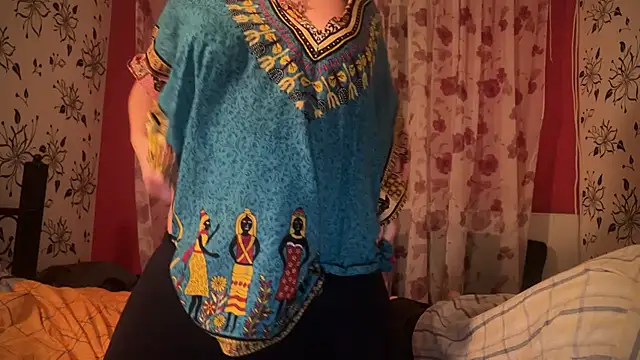 Snapshot of StellarTeam chatting on 01-21-25, 09:36 StellarTeam online show from 01-21-25, 09:36