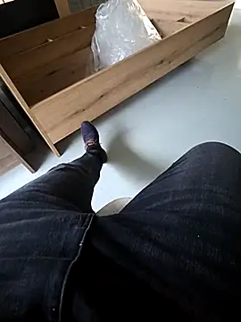 KarlosCarutox online show from 12-04-25, 09:18