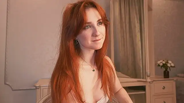 EsmaCrumbley online show from 02-28-25, 04:21