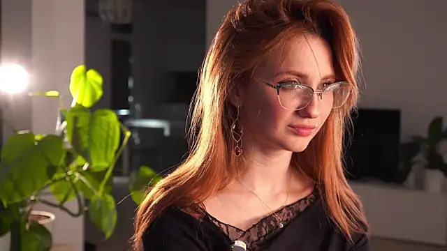 Snapshot of EsmaCrumbley chatting on 04-02-26, 05:16 EsmaCrumbley online show from 04-02-26, 05:16