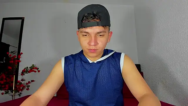Danielbluestar online show from 02-26-25, 05:39
