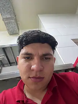 Snapshot of Danielbluestar chatting on 06-01-26, 05:58 Danielbluestar online show from 06-01-26, 05:58