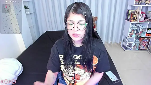 misshoneyxxx online show from 02-03-26, 08:03