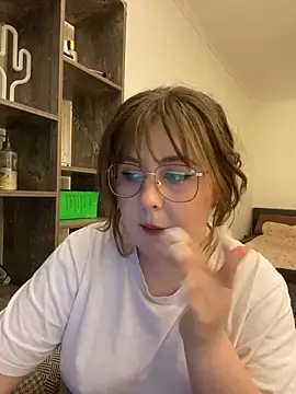 cinnabon  online show from 12-06-24, 03:33