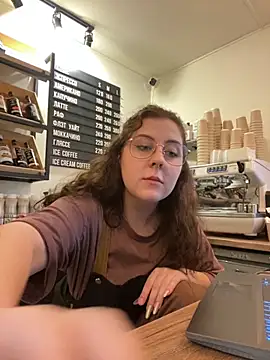 cinnabon  online show from 10-06-25, 12:35