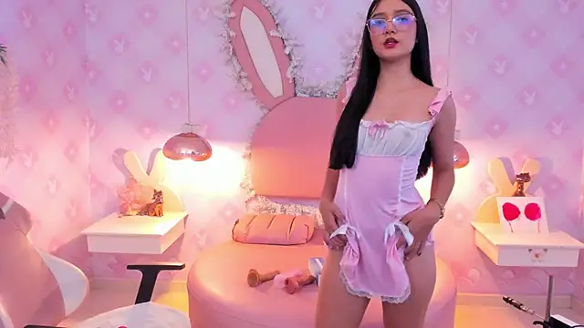 Snapshot of Saraa_Skinny chatting on 03-03-25, 02:59 Saraa Skinny online show from 03-03-25, 02:59