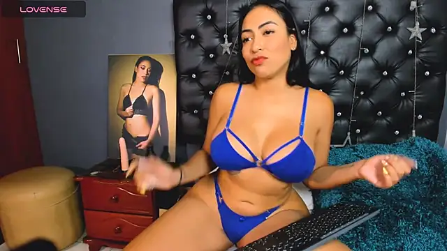 catalinamuss  online show from 04-16-26, 09:39