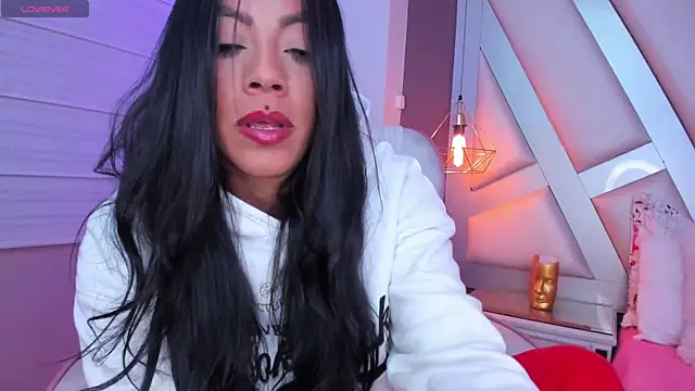 Amber villalobos  online show from 09-25-25, 03:43