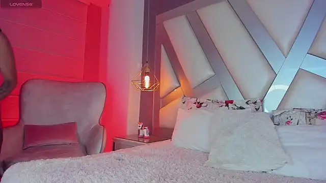 Amber villalobos  online show from 12-05-25, 10:13