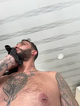 Snapshot of openmind_boy chatting on 02-06-26, 07:17 openmind boy online show from 02-06-26, 07:17